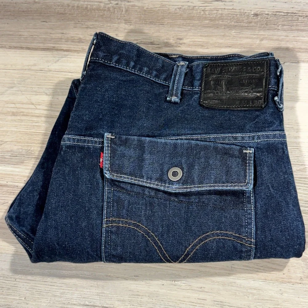 Levis these measure